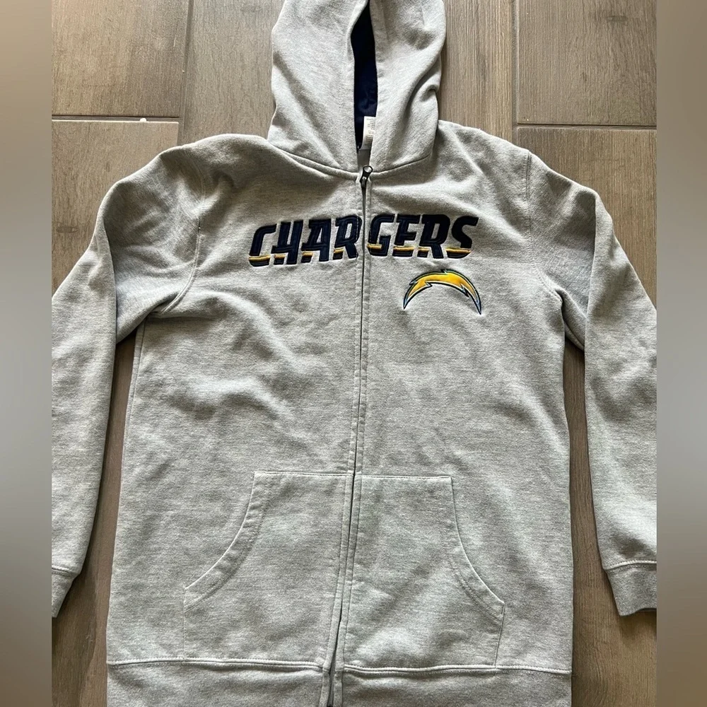 Youth Size XL Chargers NFL Hoodie Zipper Sweatshirt In Gray Color